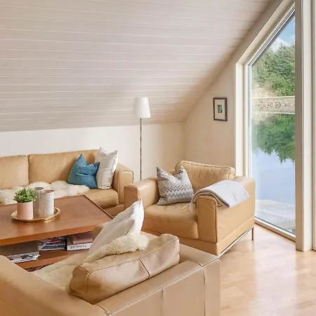Holiday home 4 Bedroom Amazing In Bokn