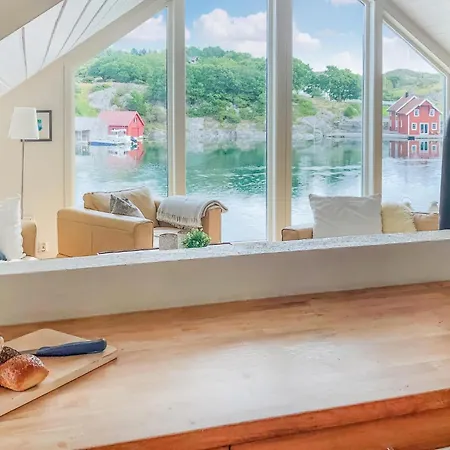 4 Bedroom Amazing In Bokn Holiday home *